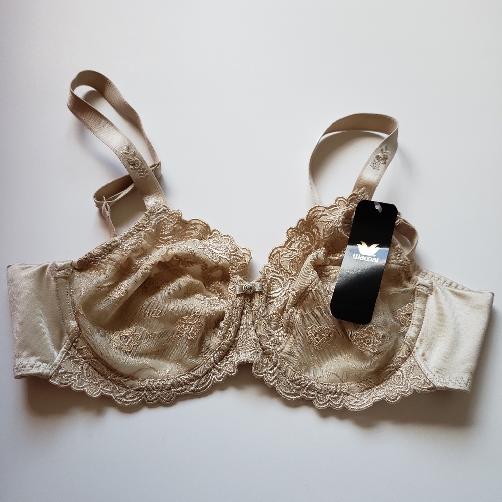 WACOAL Bra Size 34C Beige/ Nude Lace Fully Adjustable Straps Sexy New With Tags